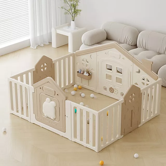 Przenośny kojec dla niemowląt inSPORTline Doorino 180x150x100 cm ∙ bajkowy motyw ∙ edukacyjne elementy ∙ stabilny ∙ zamek zabezpieczający