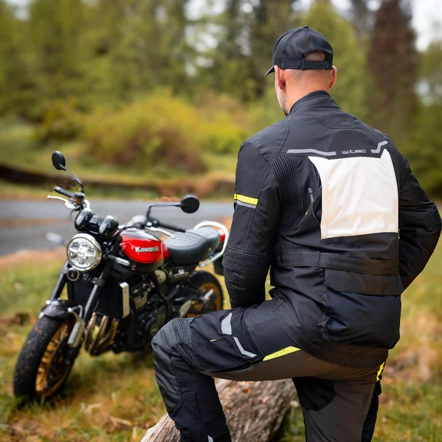 Kurtka motocyklowa W-TEC Warao ∙ wodoodporna ∙ oddychająca ∙ ochraniacze ce ∙ kieszenie wielofunkcyjne ∙ odblaski - Czarny-fluo