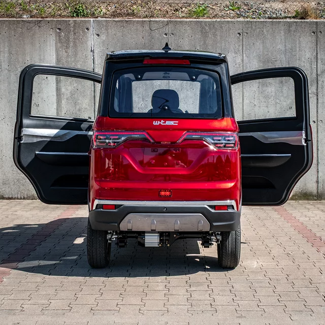 Czterokołowiec elektryczny W-TEC Tuligo ∙ 2-osobowy ∙ prędkość 45 km/h ∙ zasięg 80 km ∙ kamera cofania ∙ dach panoramiczny