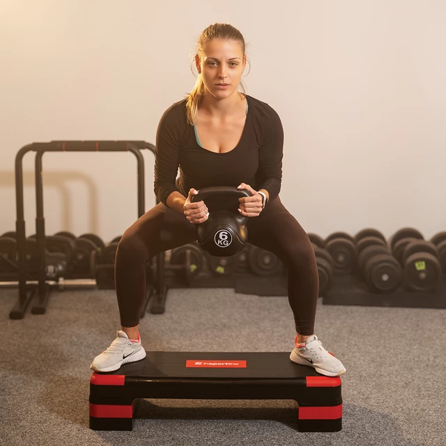 Step fitness / aerobik inSPORTline AS250 ∙ 3 poziomy wysokości ∙ antypoślizgowy ∙ stabilne nóżki ∙ lekki 4,2 kg