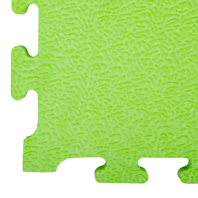 Mata tatami puzzle inSPORTline ZemalPro 100x100 cm ∙ grubość 2 cm ∙ amortyzacja wstrząsów ∙ system łączenia puzzle ∙ ochrona podłogi