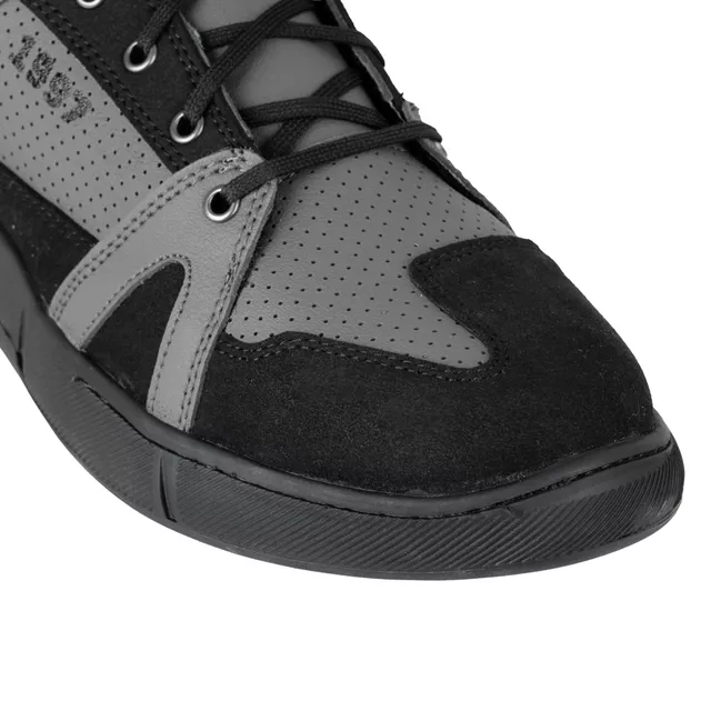 Buty motocyklowe męskie W-TEC Milwook ∙ skóra zamszowa ∙ membrana wodoodporna ∙ ochrona kostek ∙ oddychające - Szaro-czarny