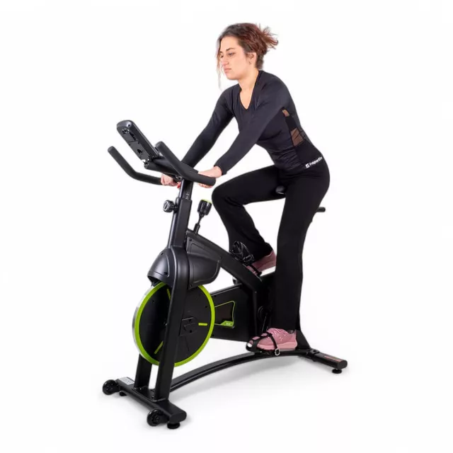 Rower treningowy spinningowy inSPORTline inCondi S120i ∙ cicha praca ∙ regulowana kierownica i siodełko ∙ uchwyt na tablet ∙ aplikacje mobilne
