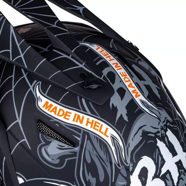 Kask motocrossowy W-TEC Black Heart Harzdorf ∙ off-road ∙ certyfikat ECE 22.06 ∙ skorupa termoplastyczna ∙ regulowany daszek ∙ wyjmowana wyściółka