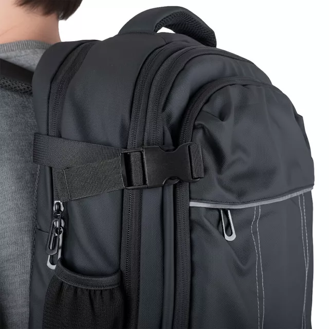 Plecak podróżny inSPORTline Wingmate 33–50 l ∙ regulowana pojemność ∙ otwarcie jak walizka ∙ kieszeń na laptopa 17,3" ∙ kabel do powerbanka