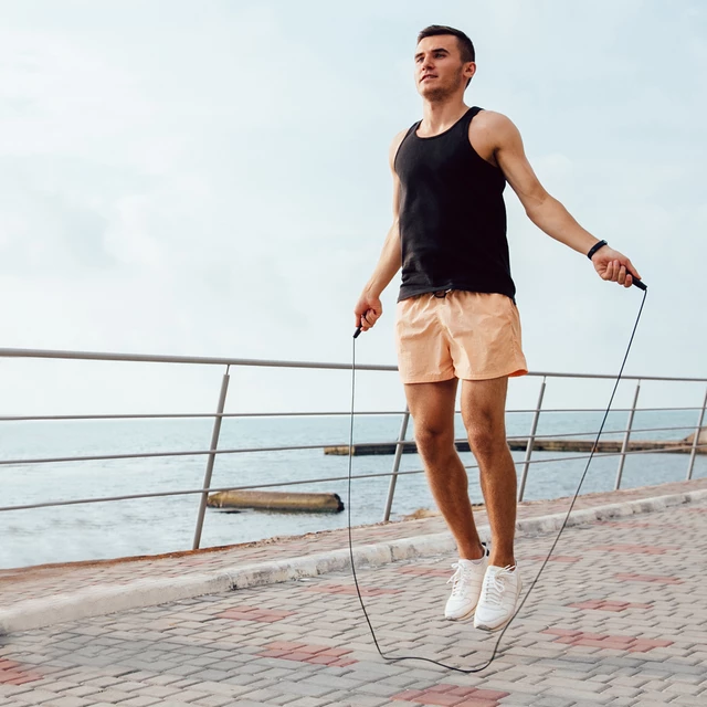 Skakanka do ćwiczeń inSPORTline Jumpstrip ∙ linka 290 cm ∙ łożyska kulkowe 608-Z ∙ miękkie rękojeści ∙ idealna na wytrzymałość