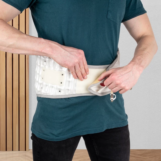 Orteza dekompresyjna lędźwiowa inSPORTline Ronyo ∙ stabilizator z kolumnami powietrznymi ∙ pompowana ∙ z manometrem