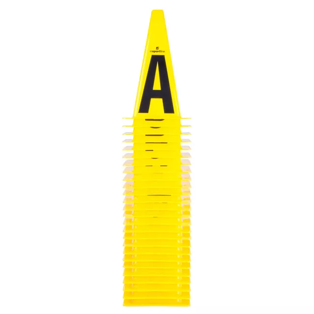 Pachołki treningowe inSPORTline Alfabet ∙ zestaw 26 szt. ∙ plastikowe z literami A-Z ∙ wys. 23 cm ∙ do ćwiczeń szybkościowych