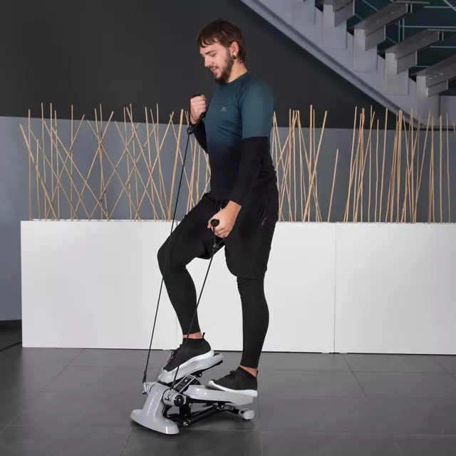 Duży stepper z linkami inSPORTline Active ∙ obciążenie hydrauliczne ∙ ekran LCD z krokomierzem ∙ cicha praca ∙ antypoślizgowe stopnie