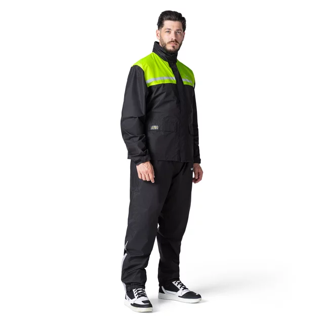 Spodnie motocyklowe przeciwdeszczowe W-TEC Rinstop ∙ ripstop ∙ wzmocnione pośladki ∙ odblaski visionight ∙ regulacja nogawek - Czarny