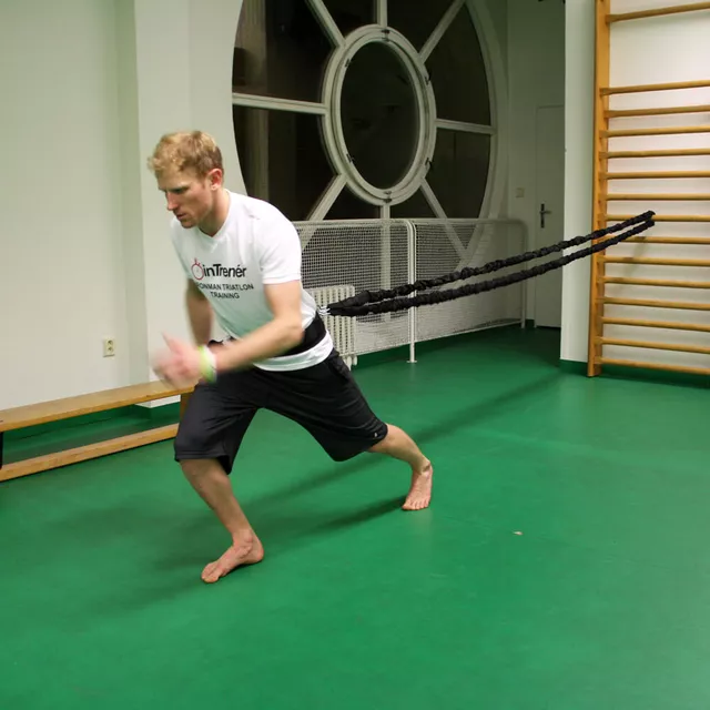Guma treningowa inSPORTline Byfaster RS1400 ∙ 14,5 kg oporu ∙ długość 600 cm ∙ max 15 m ∙ regulowany pasek ∙ ochronny rękaw