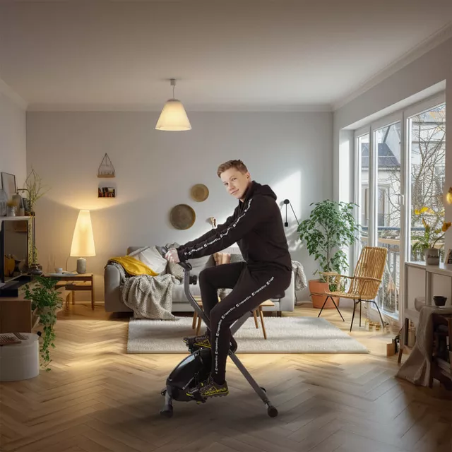 Rower treningowy składany inSPORTline Xbike ∙ magnetyczny system oporu ∙ pomiar tętna ∙ 8 poziomów obciążenia ∙ kółka transportowe ∙ cicha praca - Czerwono-szary
