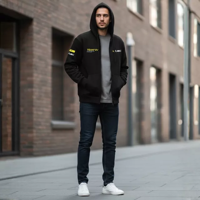 Bluza z kapturem unisex W-TEC Signature ∙ dwie kieszenie ∙ regulowany kaptur ∙ elastyczne ściągacze ∙ bawełna/poliester - Czarny
