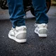 Buty motocyklowe W-TEC Arimes ∙ męskie ∙ wysoka cholewka ∙ ochrona kostek i pięt ∙ idealne na miasto ∙ antypoślizgowe - Biały szary