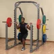 Wielofunkcyjny stojak treningowy pod sztangę Body-Solid SMR1000 ∙ heavy-duty rack ∙ haki bezpieczeństwa ∙ drążek górny
