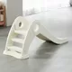 Zjeżdżalnia ogrodowa / domowa dla dzieci inSPORTline Kaimala ∙ nośność 40 kg ∙ waga 5,1 kg ∙ HDPE ∙ stabilna i bezpieczna ∙ antypoślizgowa - Biały