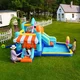Dmuchany zamek dla dzieci inSPORTline Doctor Dolphin Shop 73072T ∙ wielofunkcyjny ∙ z armatką wodną ∙ basen ∙ zjeżdżalnia ∙ skakanie i wspinaczka
