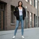 Bluza z kapturem unisex W-TEC Signature ∙ dwie kieszenie ∙ regulowany kaptur ∙ elastyczne ściągacze ∙ bawełna/poliester - Czarny